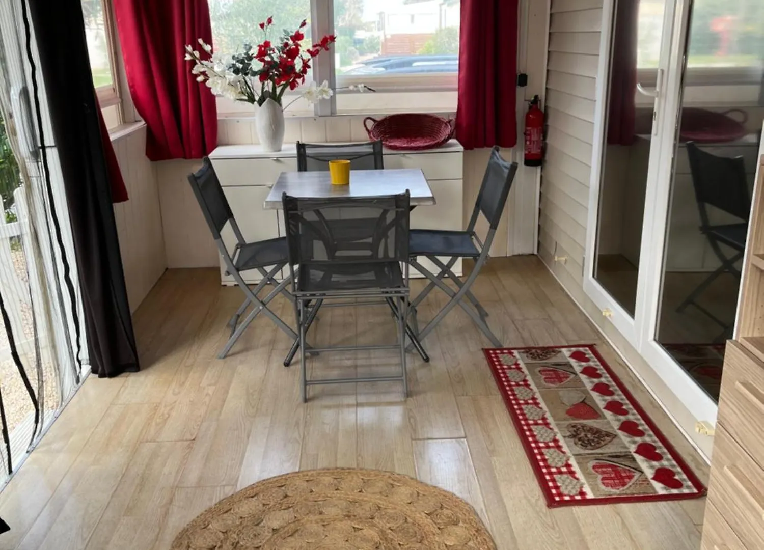 Mobil Home 200M De La Mer Hyeres