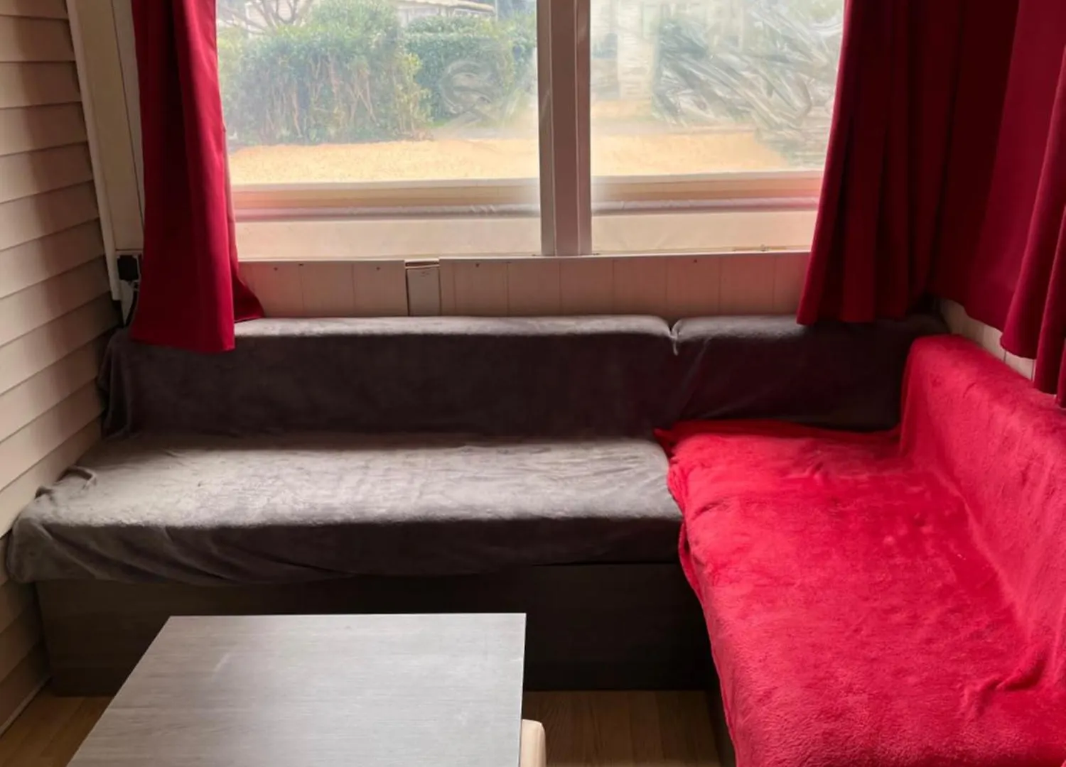 Mobil Home 200M De La Mer Hyeres 0*,