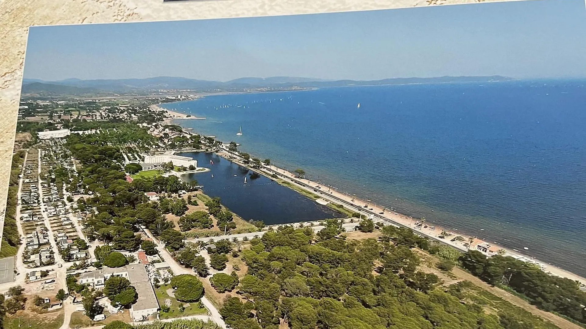 הייר Mobil Home 200M De La Mer 0*,  צרפת